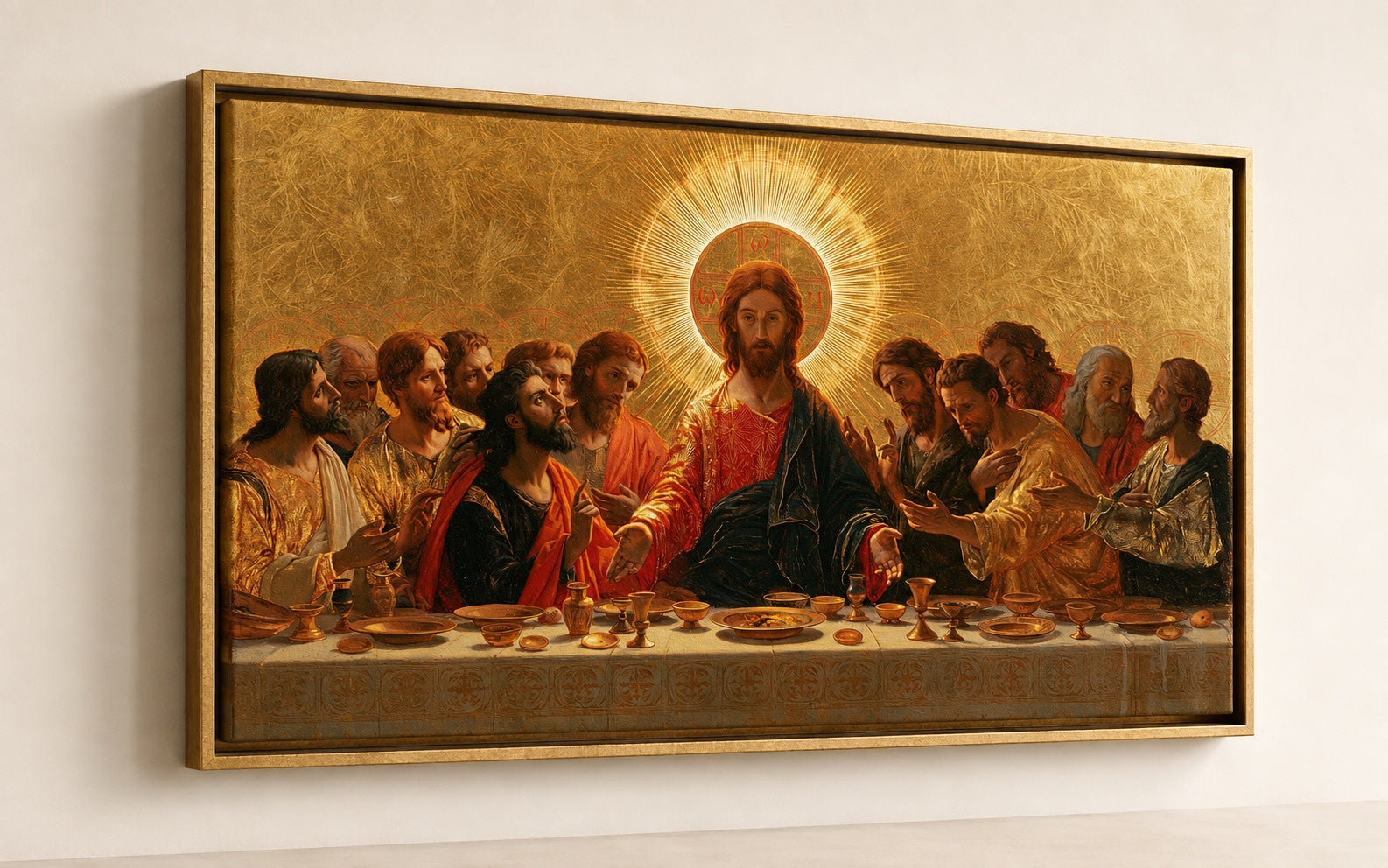 A mesma obra de arte da Última Ceia impressa em tela em uma moldura flutuante de ouro antigo